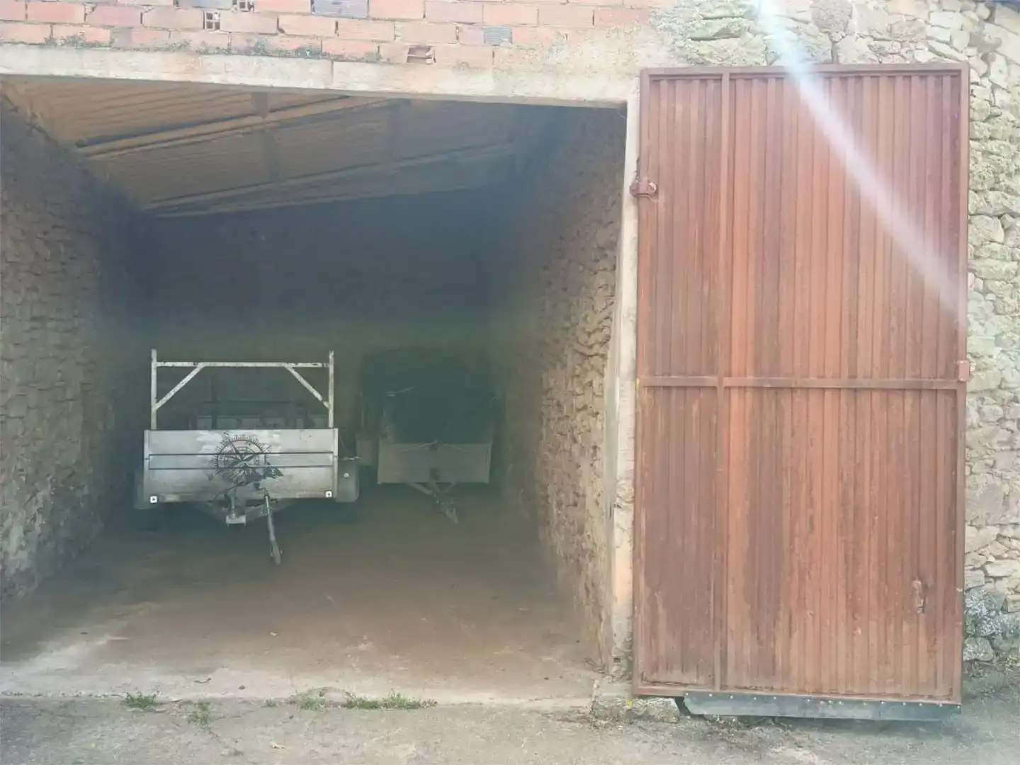 Parking of Flat for sale in Peralejos de Arriba  with Private garden, Storage room and Furnished
