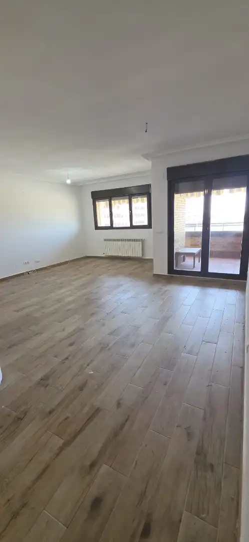 Wohnzimmer von Wohnung zum Verkauf in Seseña mit Klimaanlage, Heizung und Terrasse