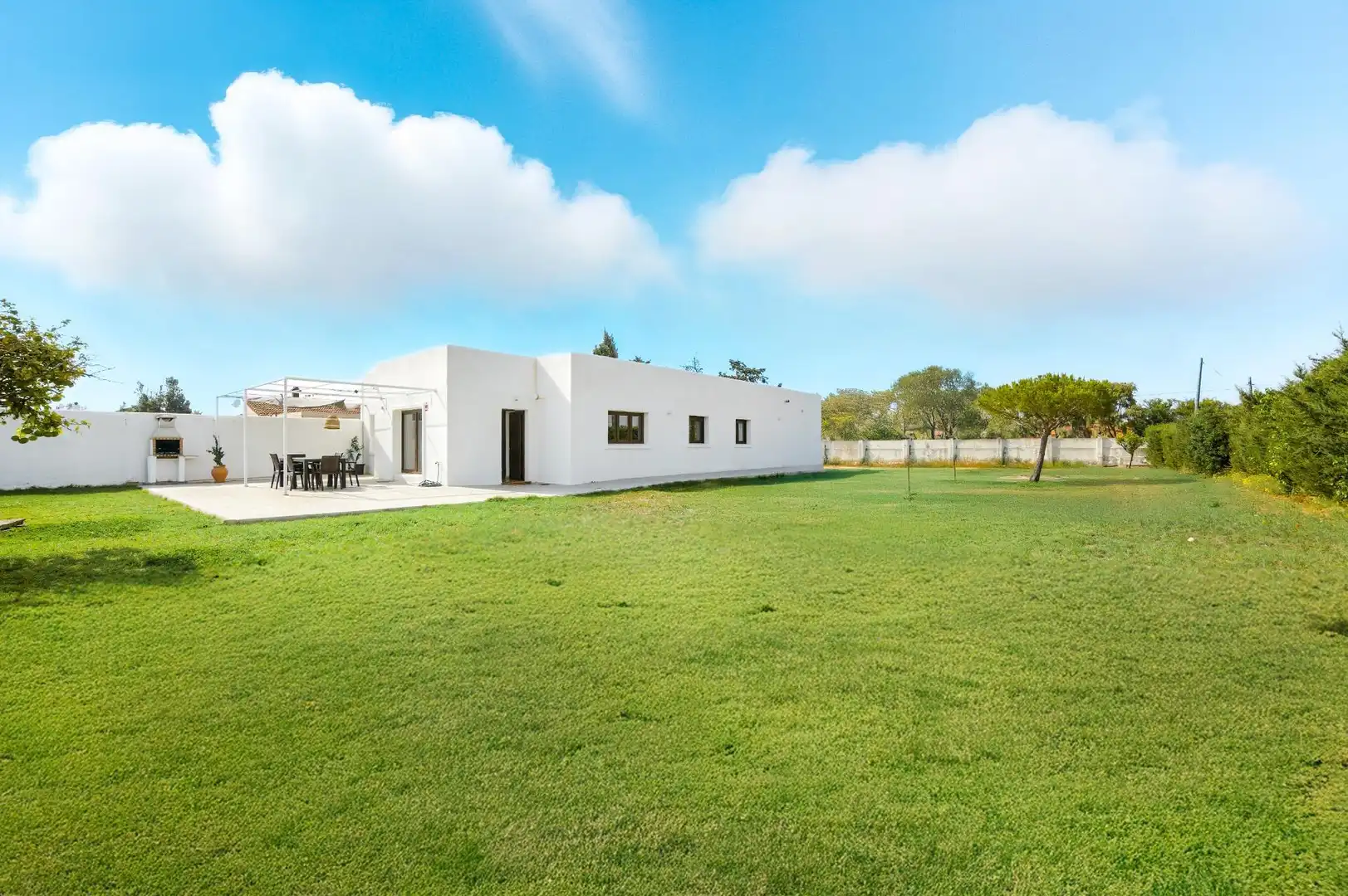 Jardí de Casa o xalet en venda en Chiclana de la Frontera amb Jardí privat, Traster i Piscina