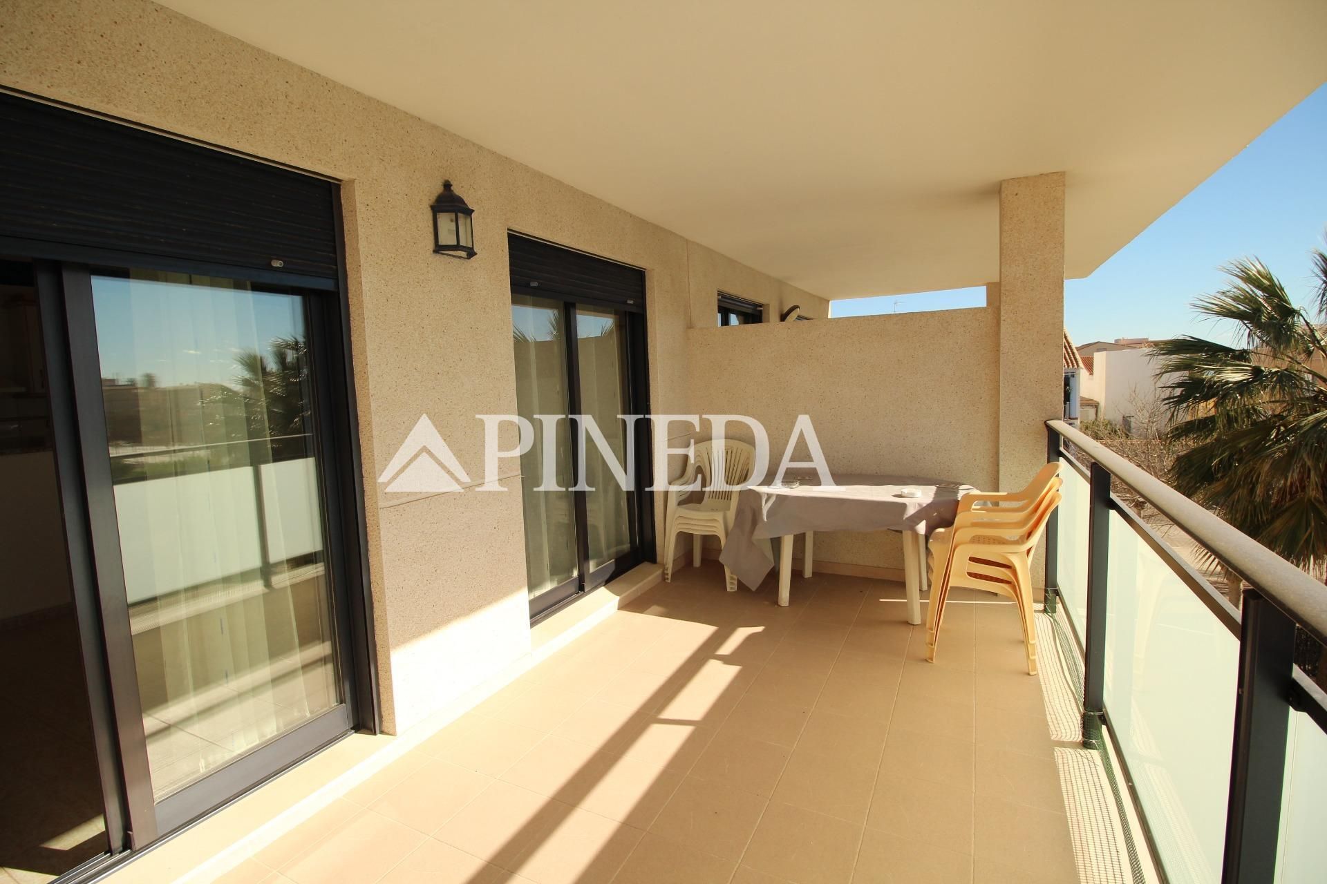 Apartment to rent in Calle del Río Turia, Playas de Puçol