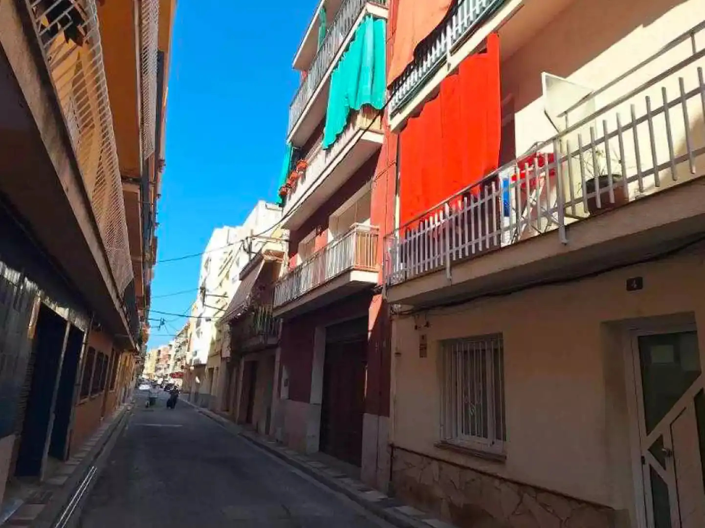 Piso con terraza en venta en pasage montnegre 6, imagen 2