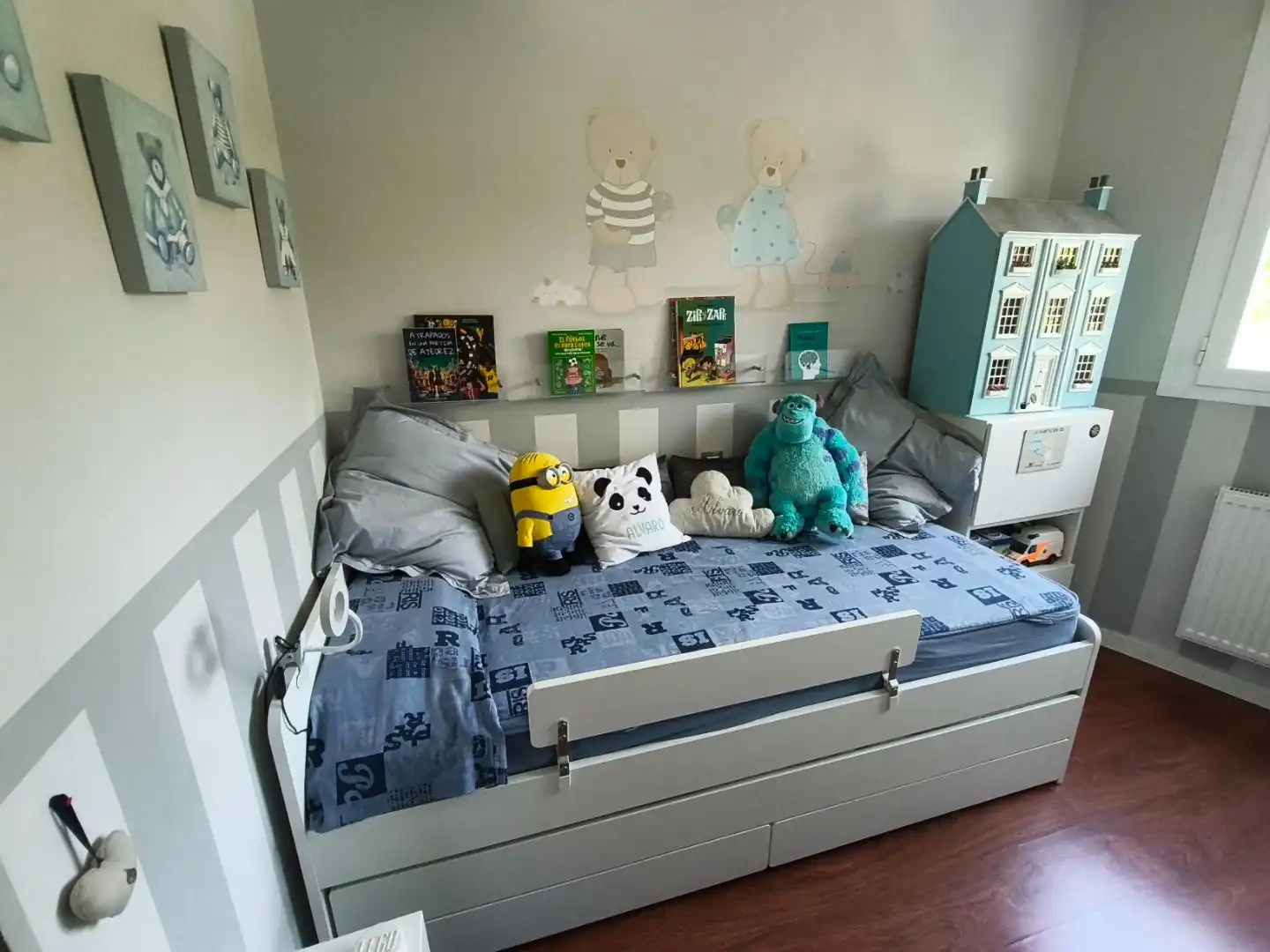 Bedroom of Flat for sale in  Madrid Capital  with Air Conditioner and Balcony