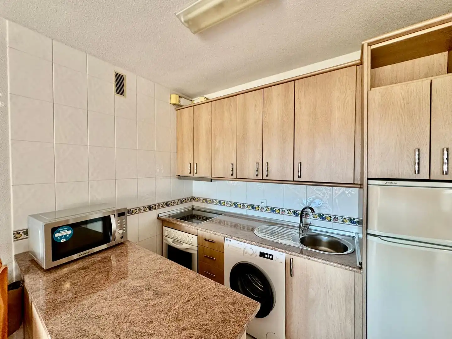 Kitchen of Apartments for sale in Fuengirola  with Terrace, Furnished and Oven