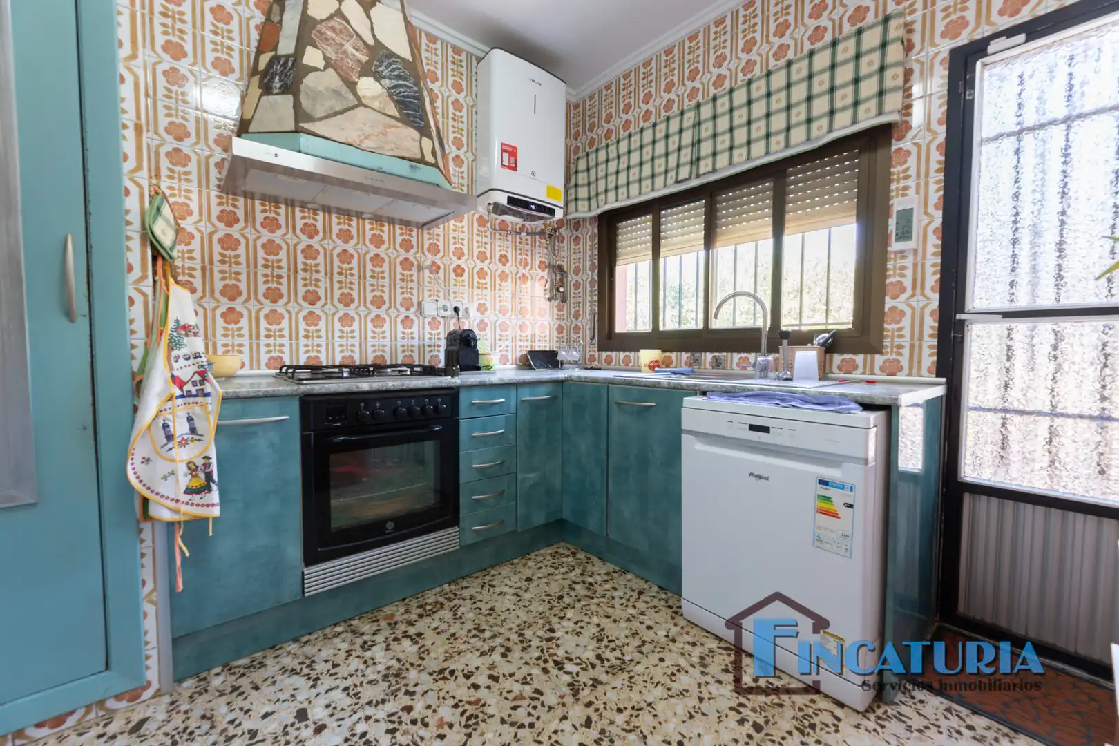 Cuina de Casa o xalet en venda en Vilamarxant amb Aire condicionat, Jardí privat i Terrassa