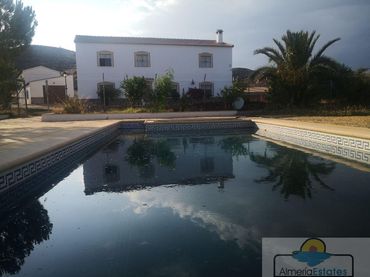 House for sale in Albox