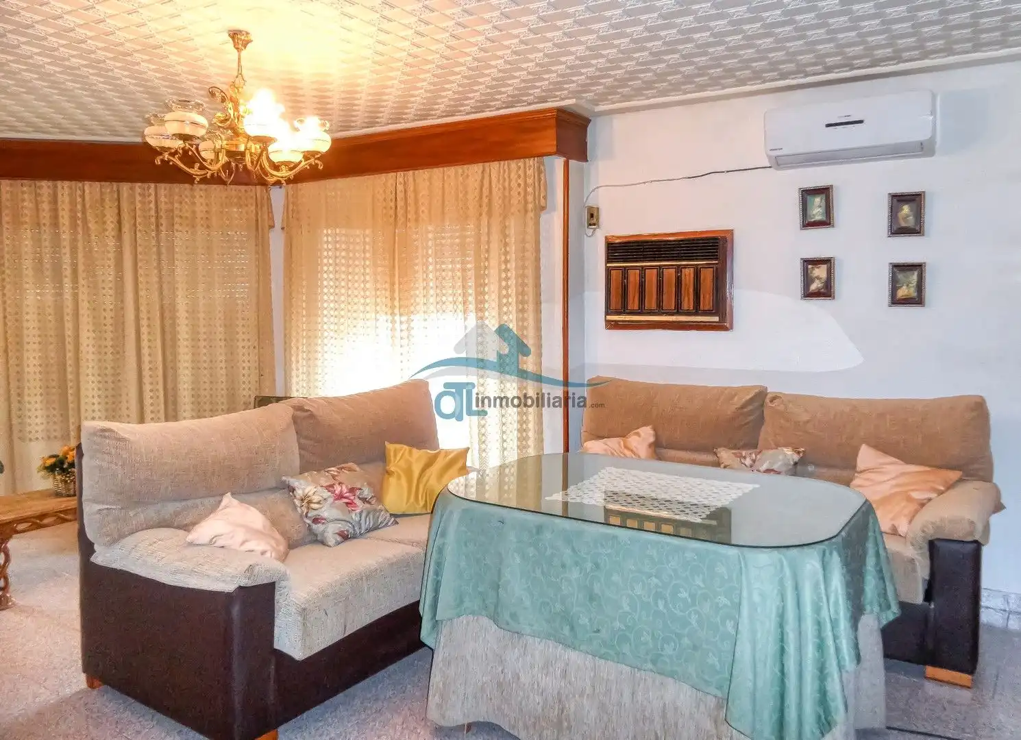 Wohnzimmer von Wohnung zur Miete in Linares mit Klimaanlage, Heizung und Möbliert