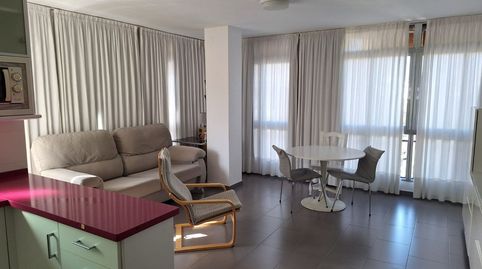 Foto 4 de Piso de alquiler en Lamarque de Novoa, Cruz Roja, Sevilla Capital