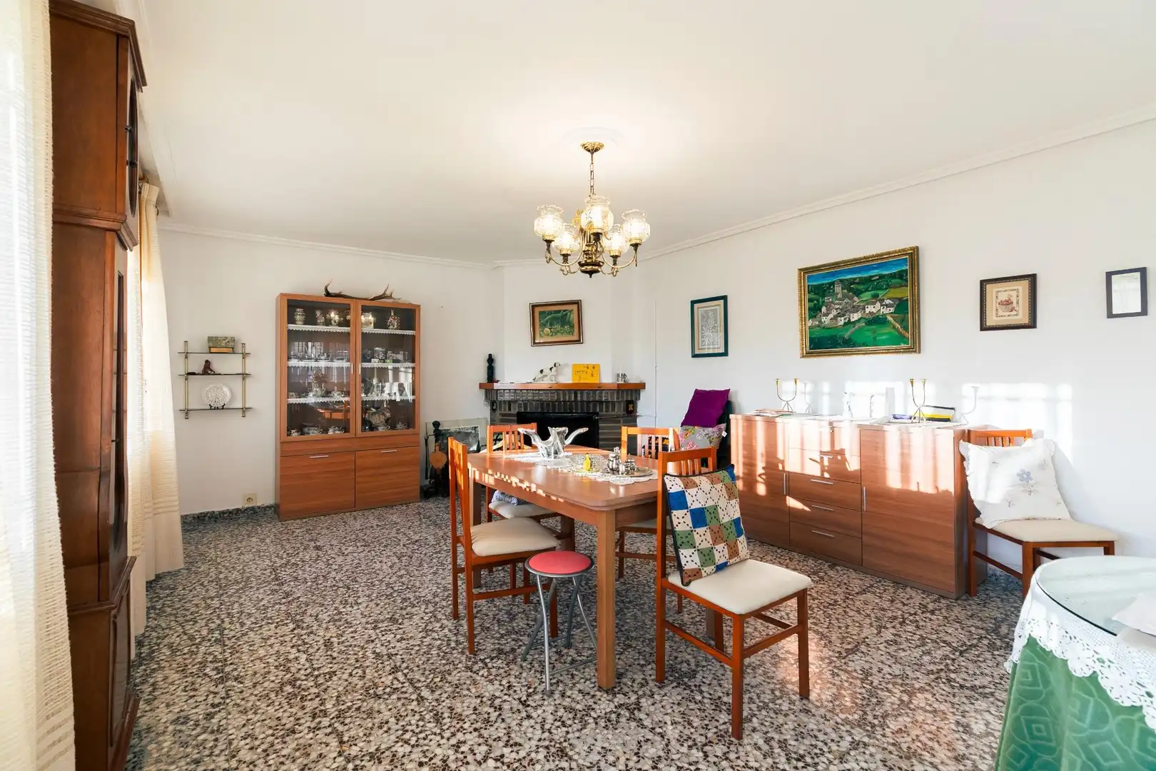 Comedor de Finca rústica en venta en Huesca con Calefacción, Jardín privado y Terraza