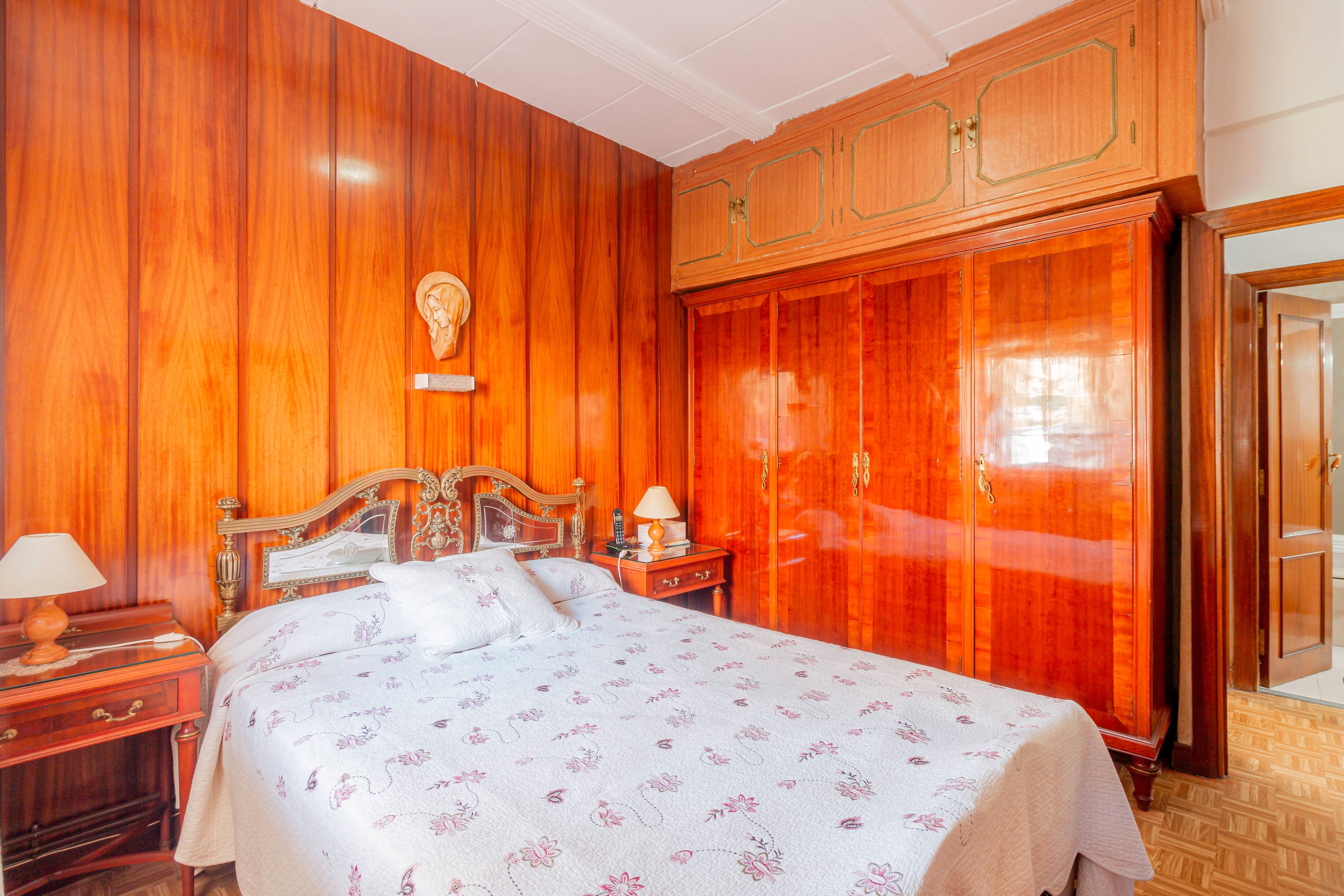 Dormitori de Pis en venda en  Madrid Capital amb Calefacció i Terrassa