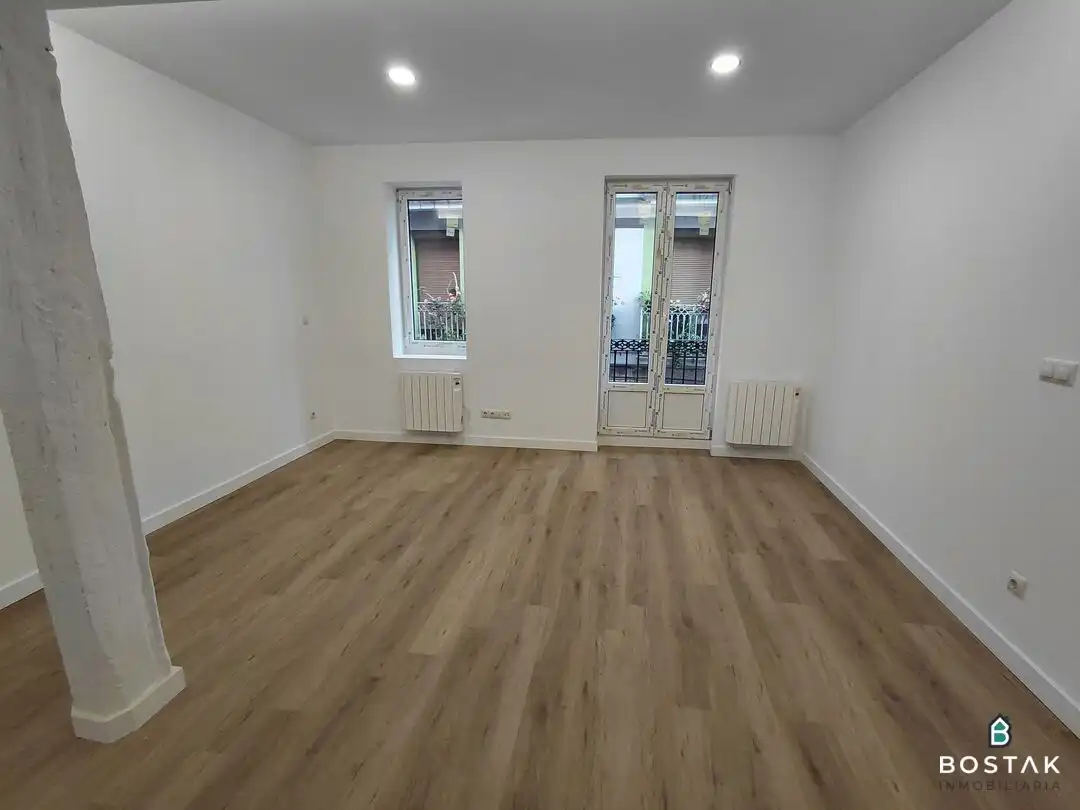 Flat for sale in Bilbao   with Heating and Balcony