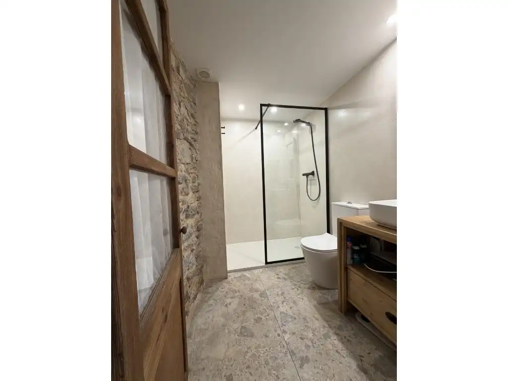 Bathroom of Country homes for sale in Bellver de Cerdanya