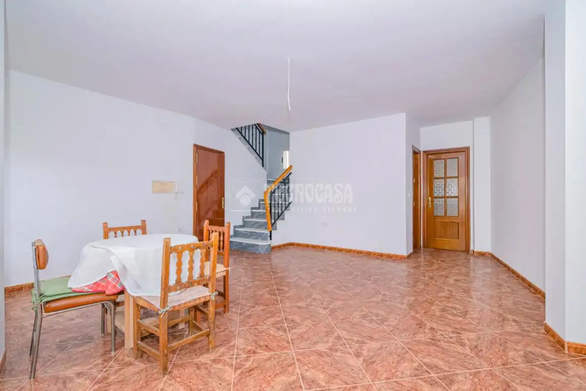 Casa adosada en venda en Loja