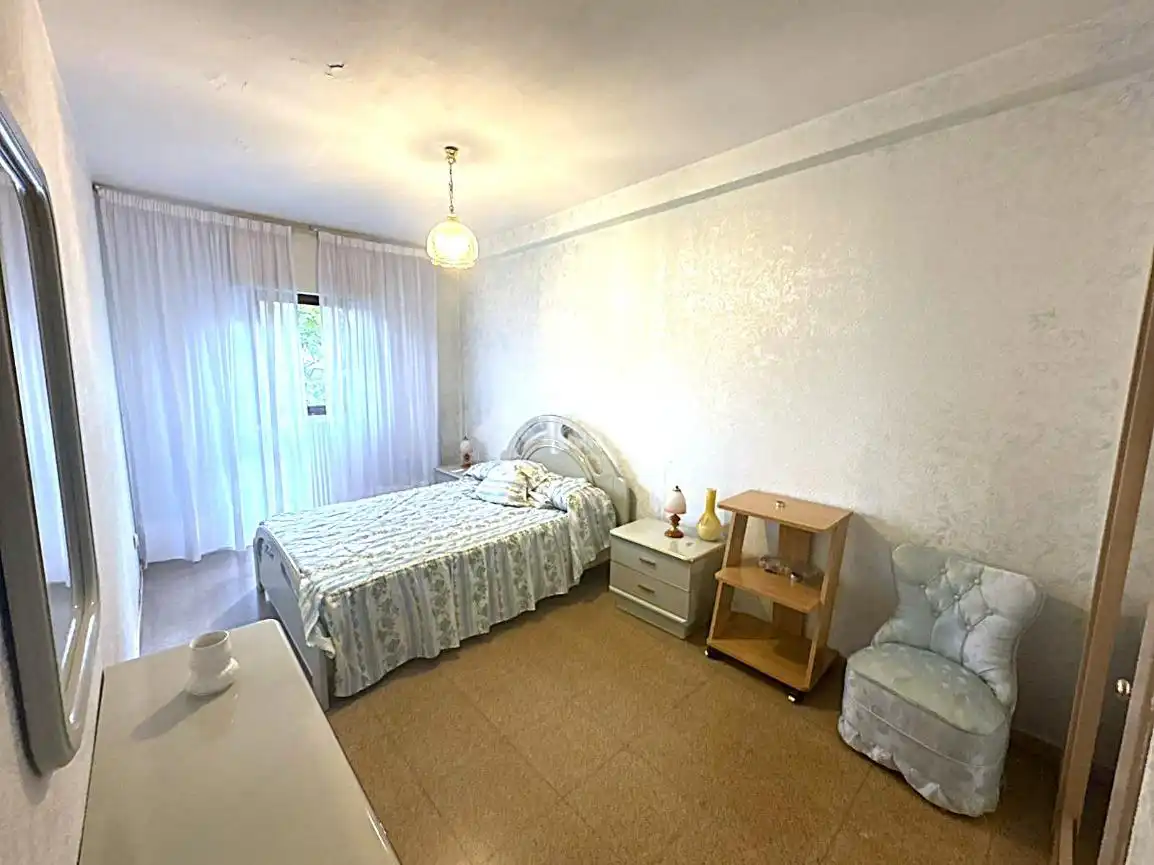 Bedroom of Flat for sale in Madrid