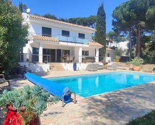Vista exterior de Casa o xalet en venda en Calonge i Sant Antoni amb Aire condicionat, Jardí privat i Terrassa