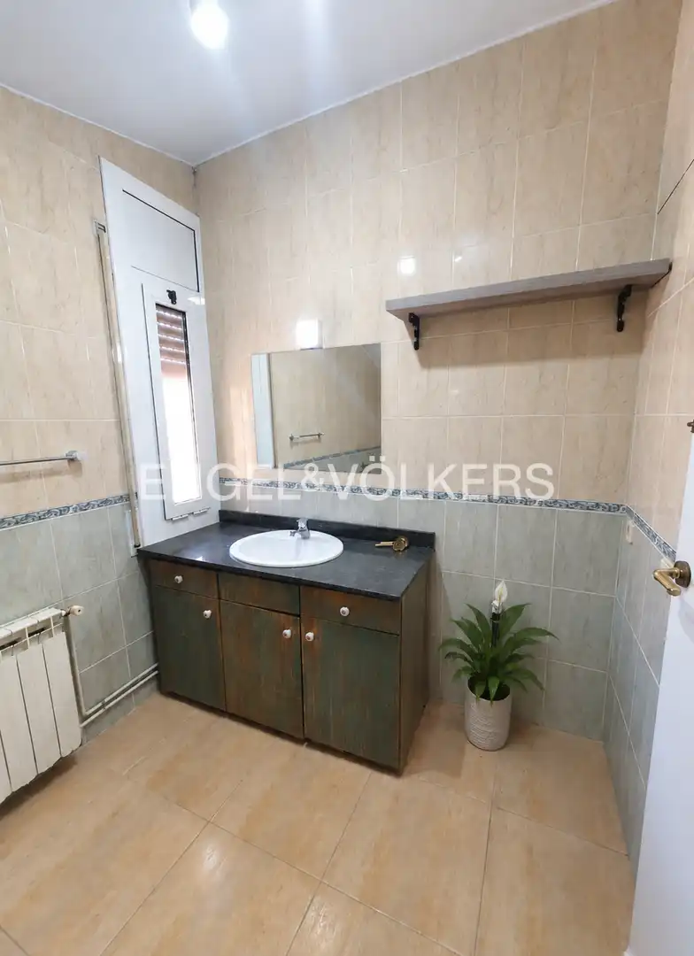 Casa amb terrassa en venda a Corbera de Llobregat, imagen 14