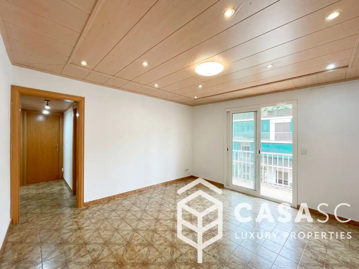Vista exterior de Piso en venta en Cerdanyola del Vallès con Calefacción y Balcón