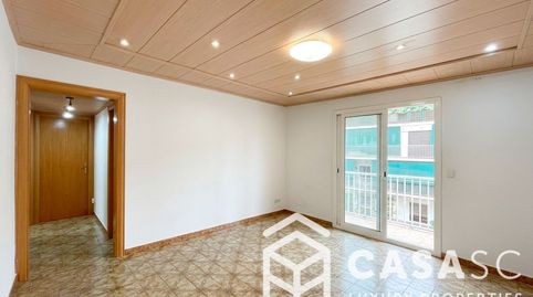 Foto 2 de Piso en venta en Carrer de Nonell, Catalunya - Fontetes, Cerdanyola del Vallès