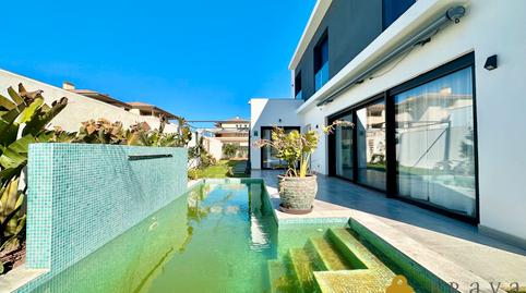 Foto 4 de Casa o xalet en venda a Carrer Sant Maurici, Sant Maurici, Empuriabrava