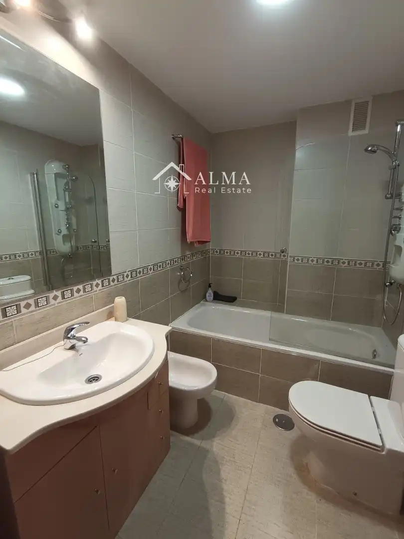 Terraced house with pool for sale in La Montaña - El Cortijo, imagen 39