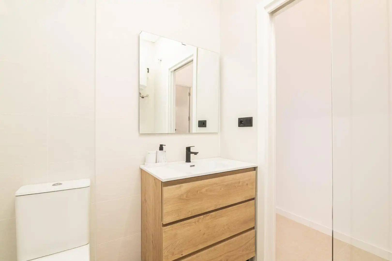 Bathroom of Ground floor for sale in Elche / Elx