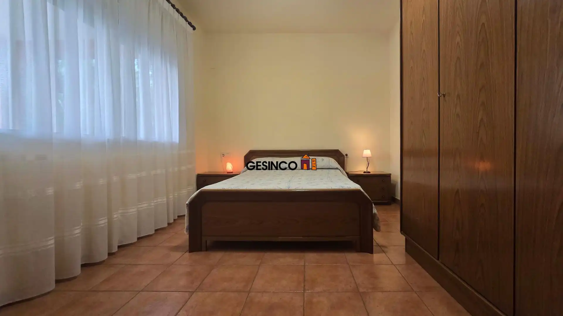 Bedroom of Houses for sale in Ontinyent  with Air Conditioner, Private garden and Storage room