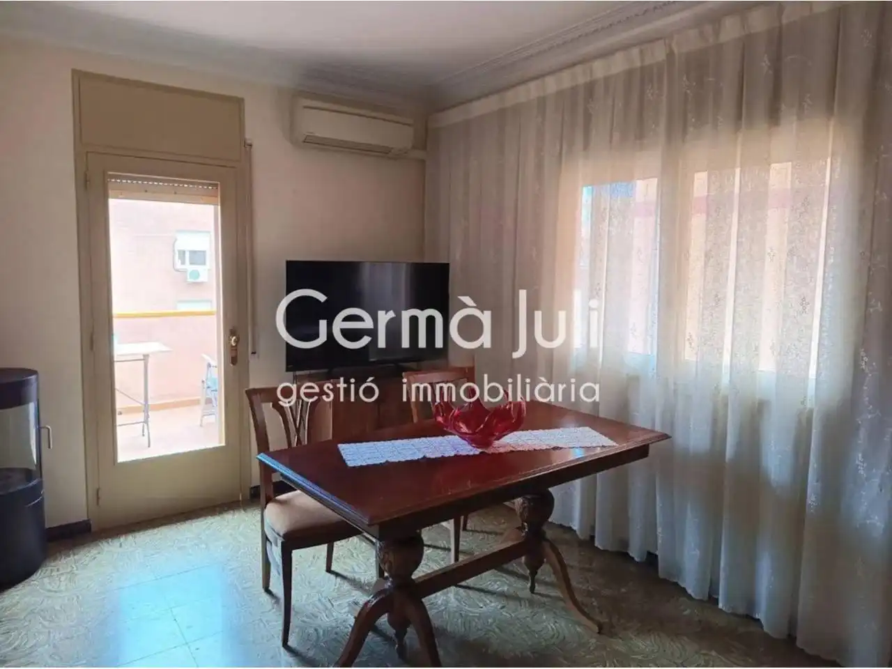 Sala de estar de Piso en venta en Badalona con Aire acondicionado, Jardín privado y Terraza