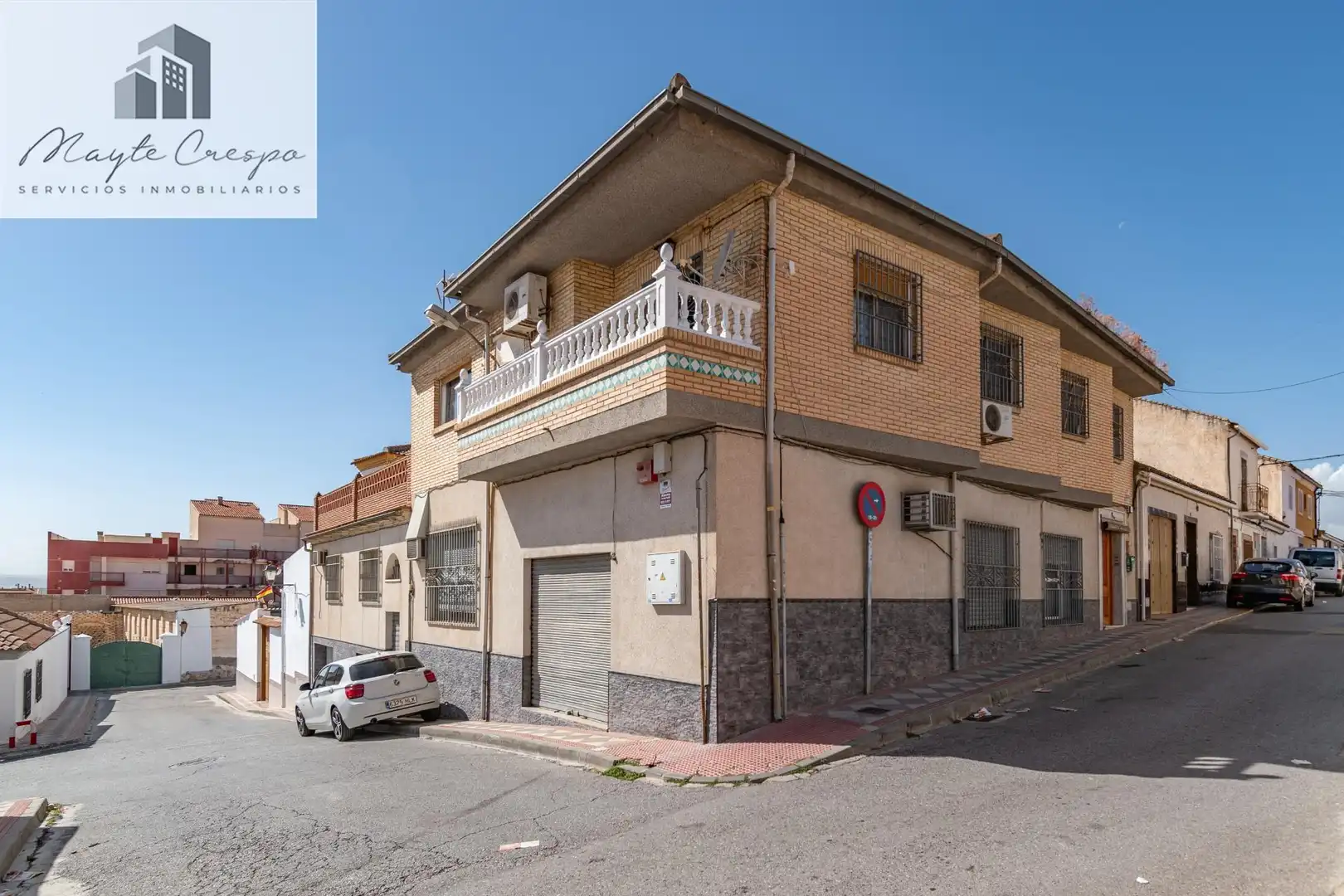 Vista exterior de Casa o xalet en venda en Atarfe amb Aire condicionat, Terrassa i Traster