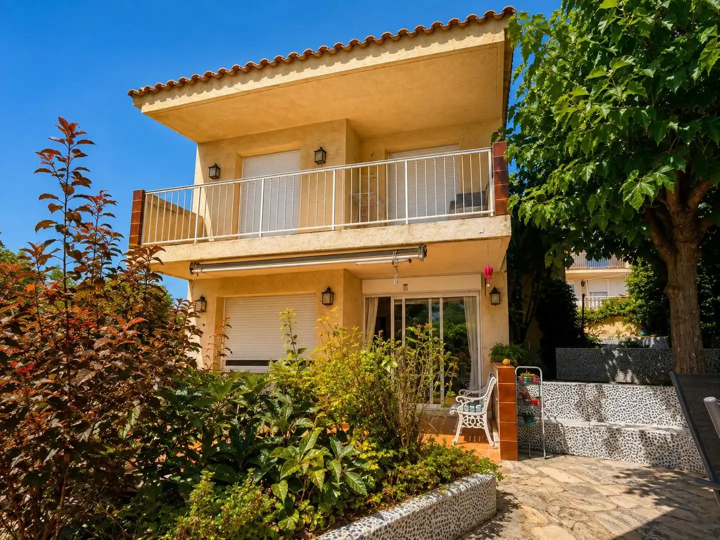 Vista exterior de Casa adosada en venta en Salou con Calefacción, Jardín privado y Terraza