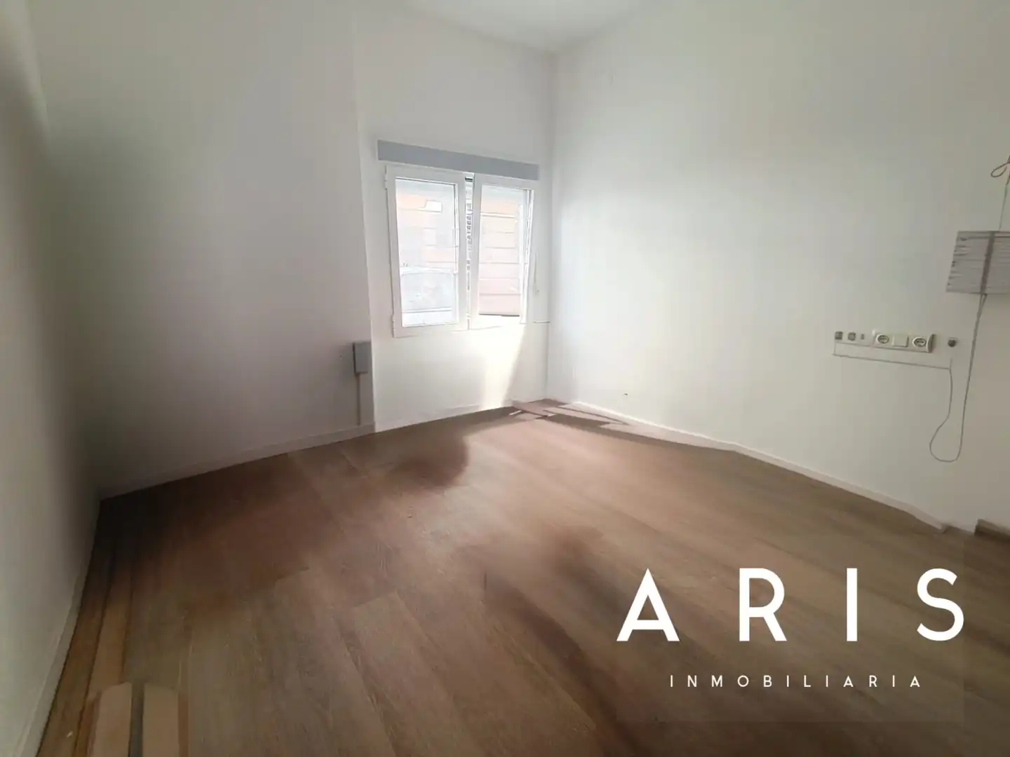 Schlafzimmer von Geschaftsraum zur Miete in Alhaurín de la Torre mit Klimaanlage