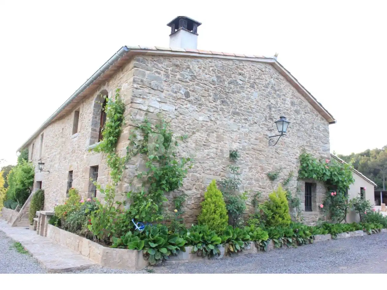 Außenansicht von Country house zur Miete in Olost, Barcelona