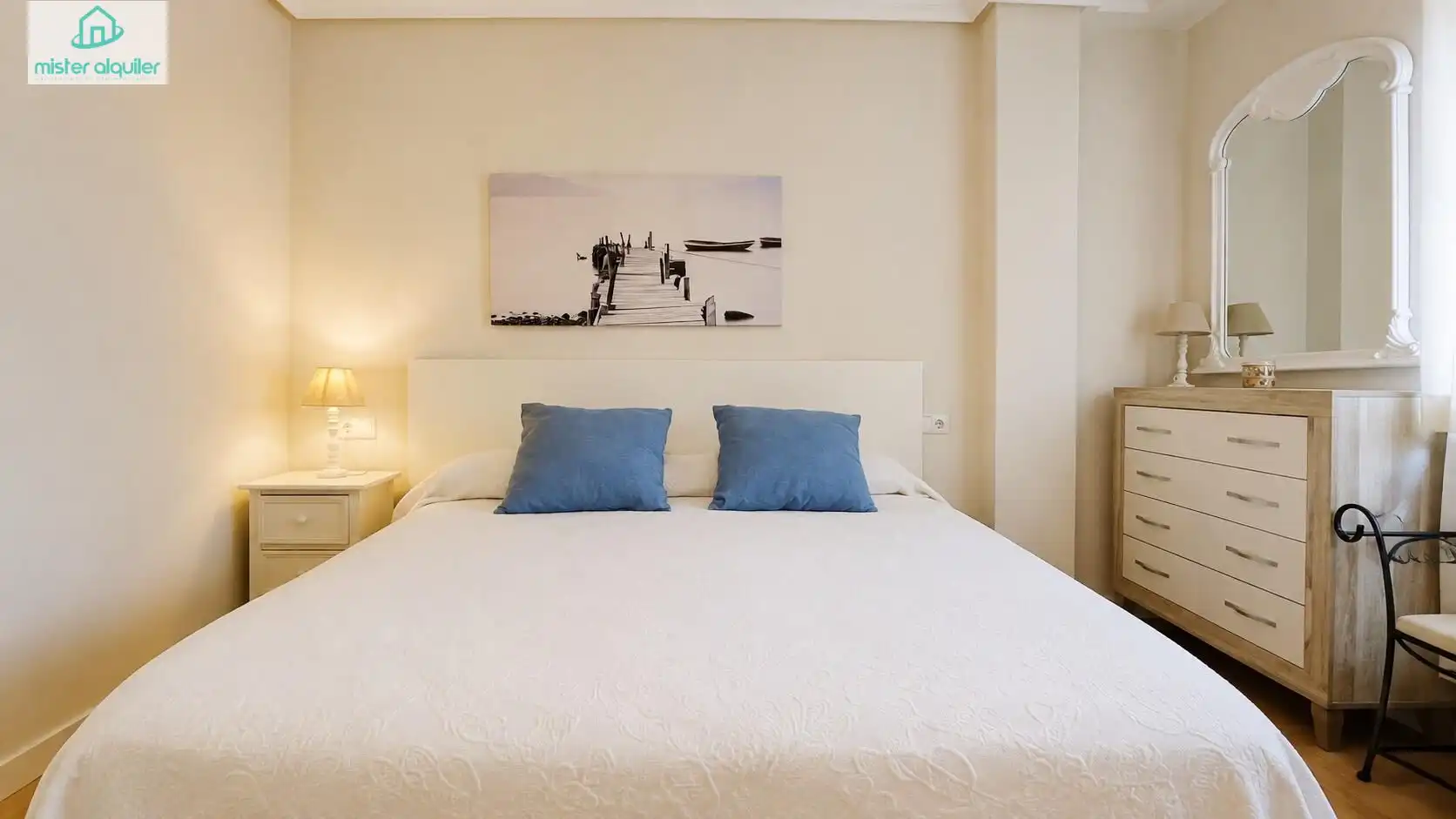 Schlafzimmer von Wohnungen zur Miete in El Campello mit Klimaanlage, Heizung und Terrasse