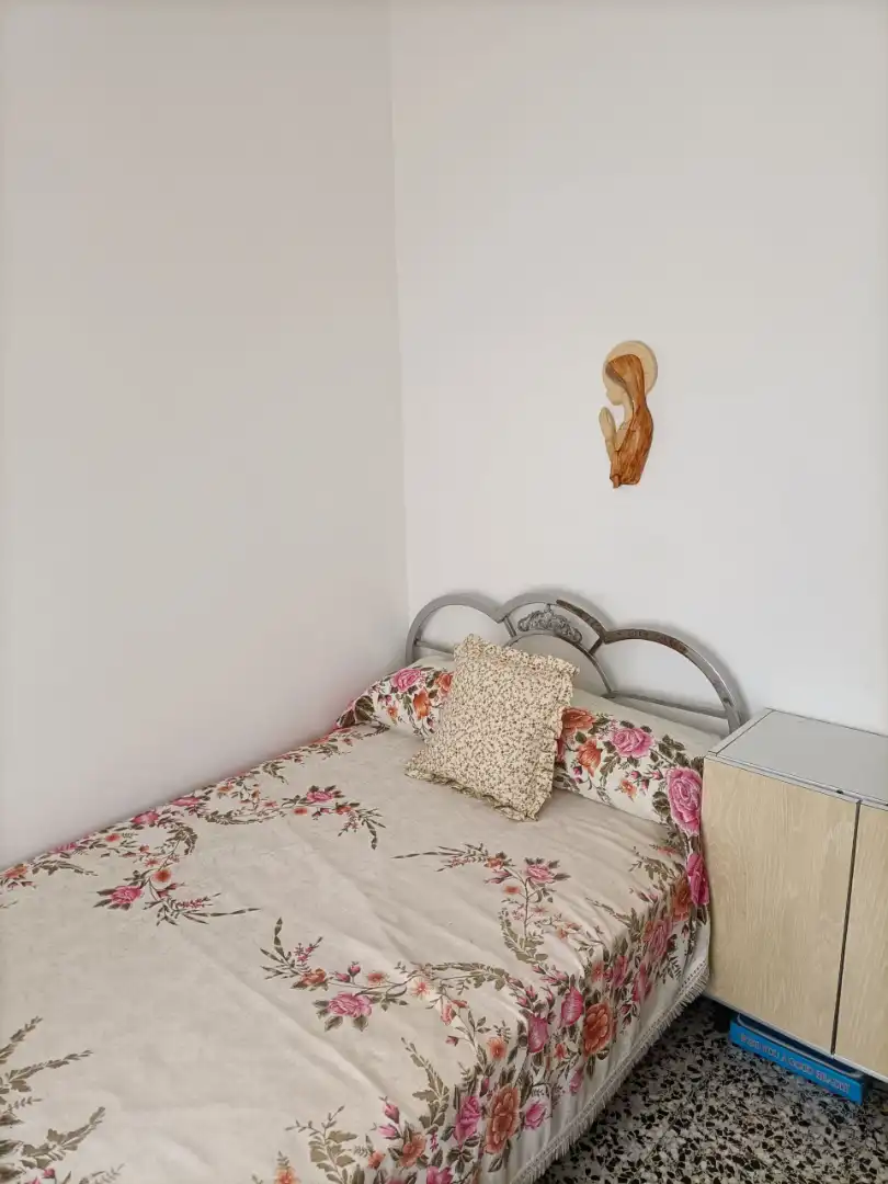 Dormitori de Pis en venda en Viver amb Aire condicionat, Terrassa i Traster