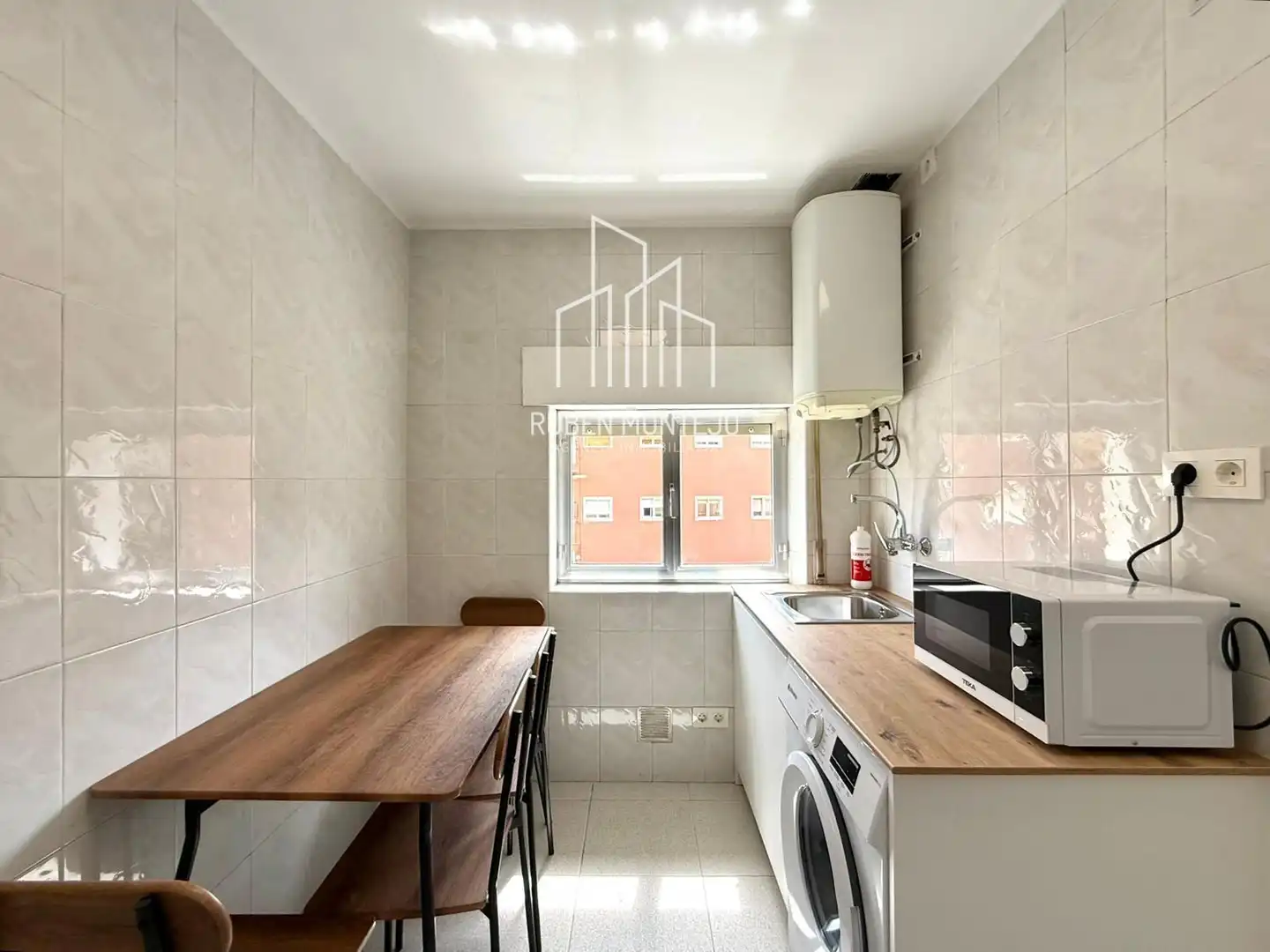 Cocina de Piso en venta en Salamanca con Calefacción, Amueblado y Horno