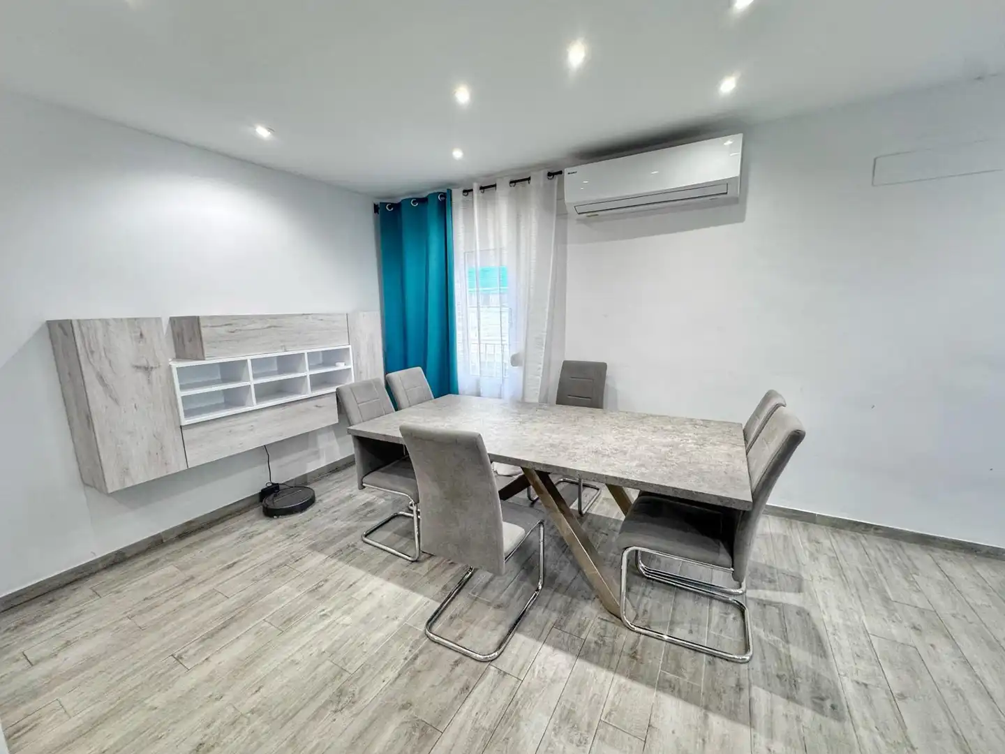 Comedor de Piso en venta en Plaza de Toros - Avenida Chapí - Trinquete  