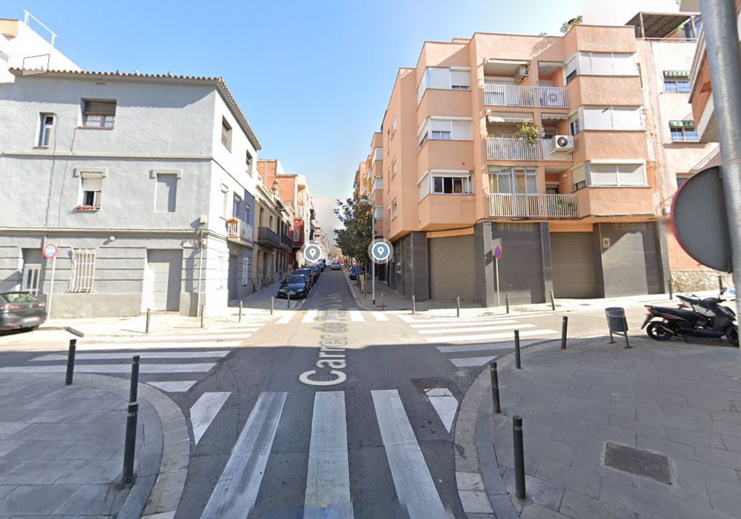 Exterior view of Flat for sale in Santa Coloma de Gramenet