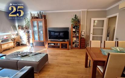 Living room of Flat for sale in Sabadell  with Air Conditioner and Heating