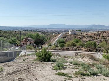 Lands and plots for sale in Altos de la Zubia