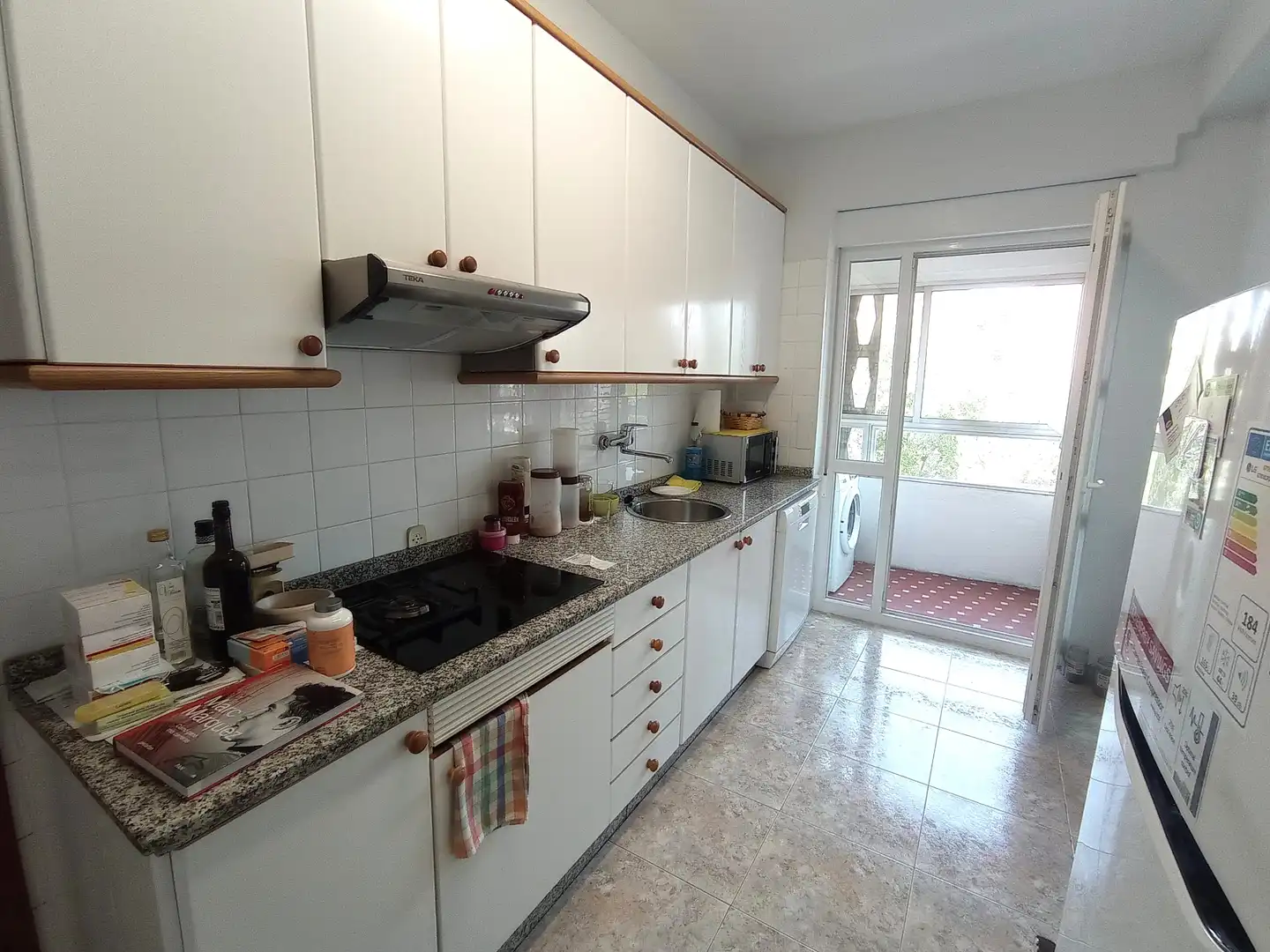 Cuina de Pis en venda en Valladolid amb Parquet, Terrassa i Traster
