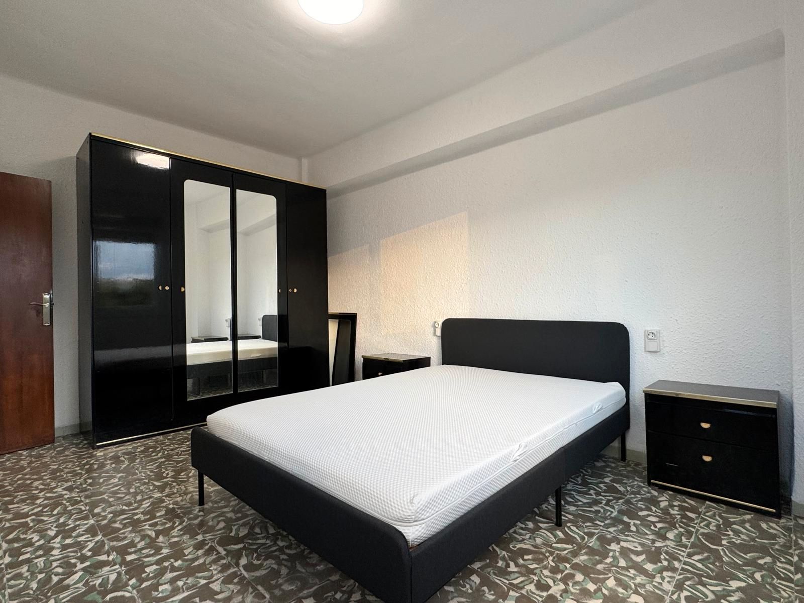 Bedroom of Flat to rent in Castellón de la Plana / Castelló de la Plana  with Air Conditioner and Furnished