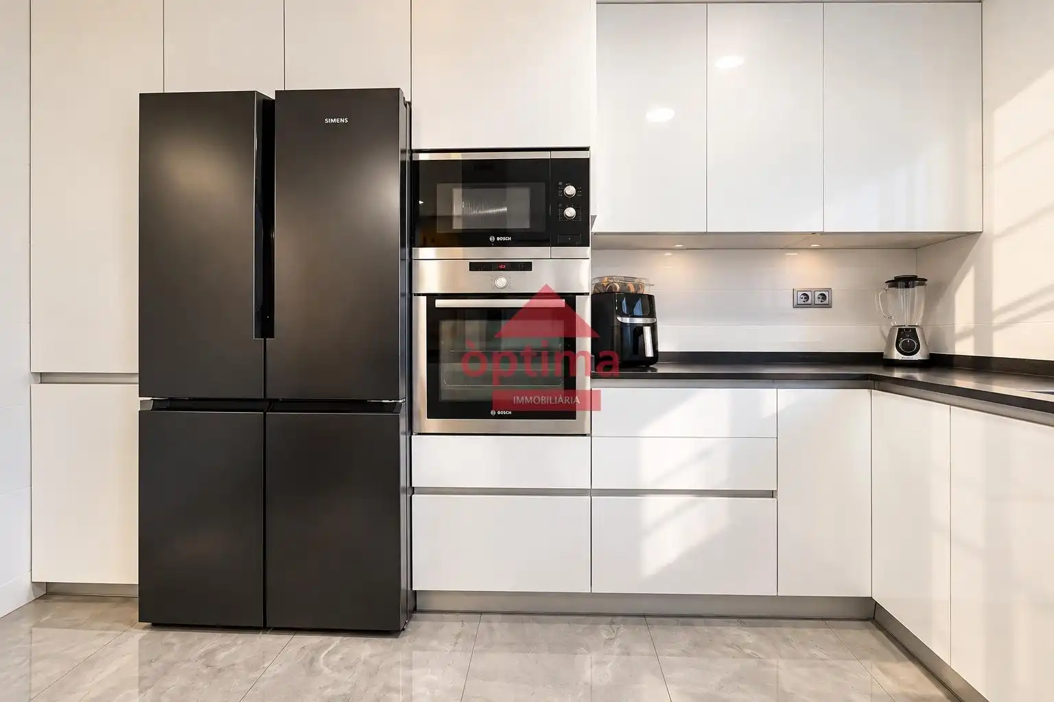 Casa a schiera con terrazza in vendita a Calle BELGRADO, imagen 13