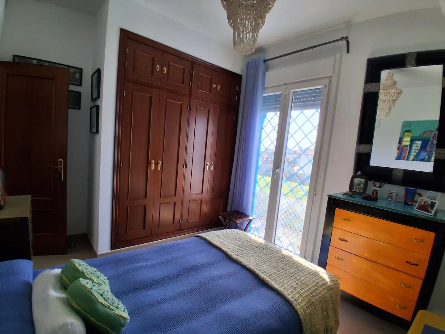 Bedroom of Detached homes for sale in Sanlúcar de Barrameda  with Air Conditioner, Heating and Terrace