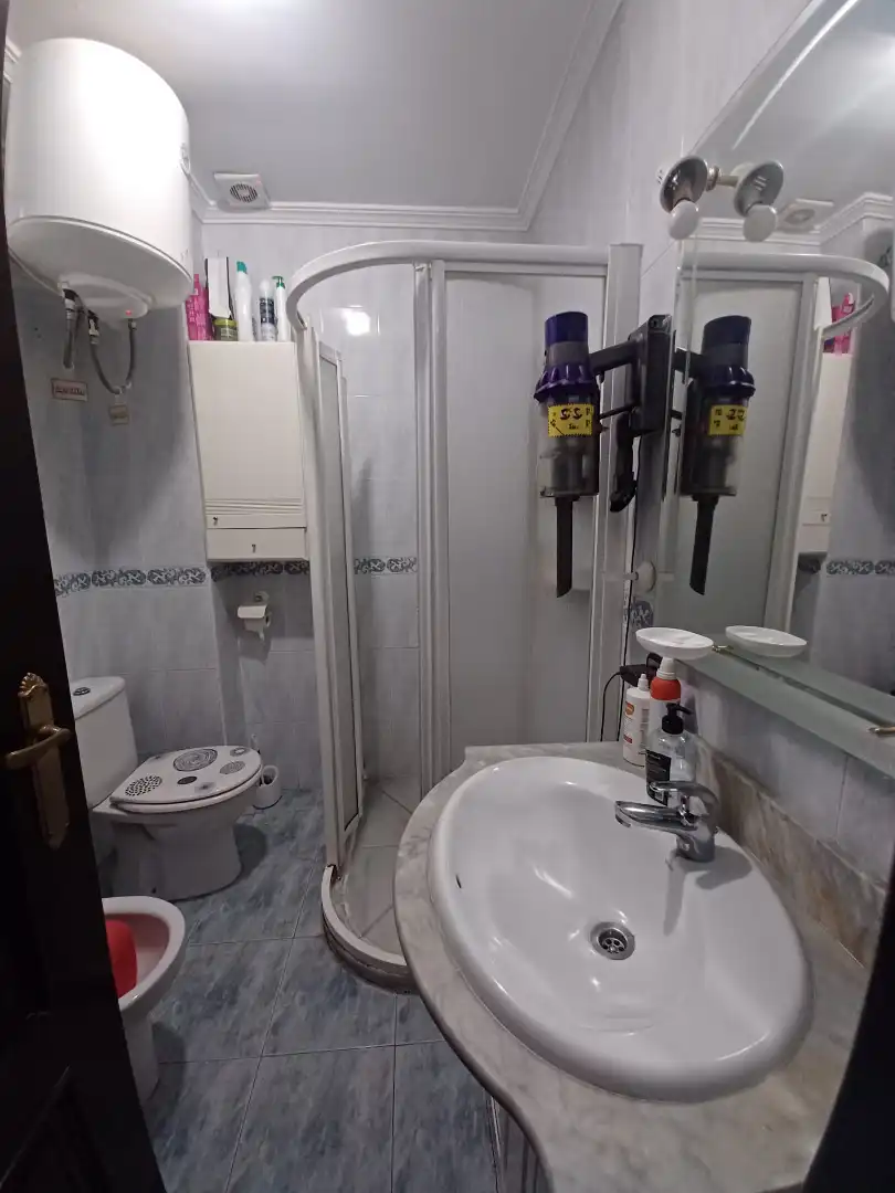 Bathroom of Detached homes for sale in Alcalá de Guadaira  with Air Conditioner, Storage room and Balcony
