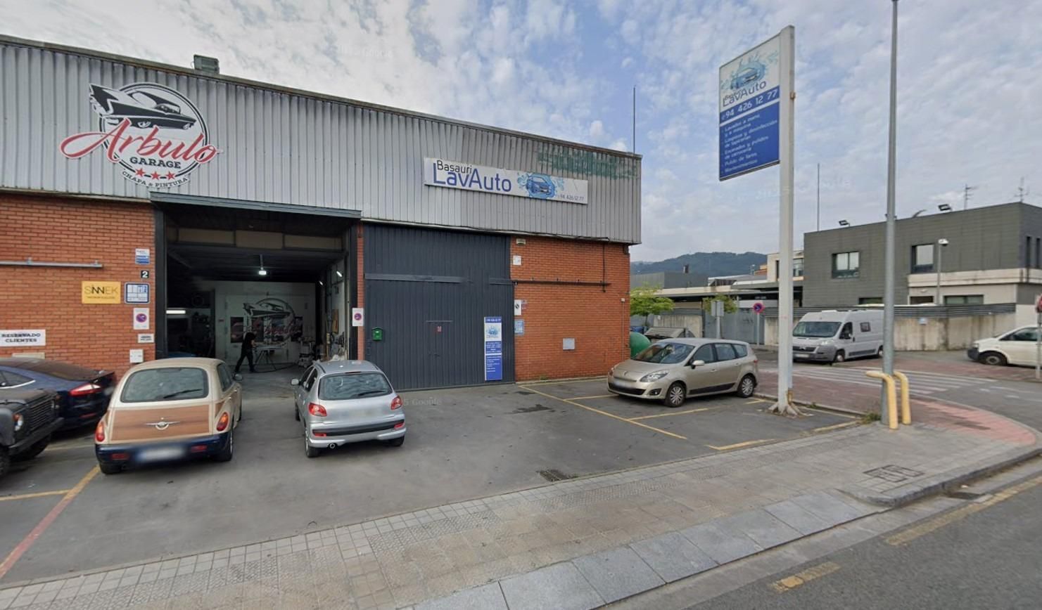 Exterior view of Industrial buildings to rent in Basauri 