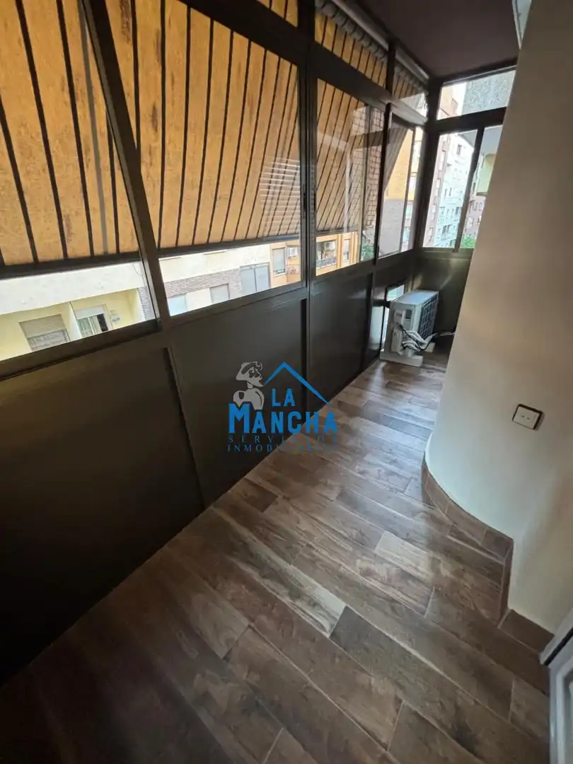 Terraza de Piso de alquiler en Albacete con Aire acondicionado, Calefacción y Amueblado
