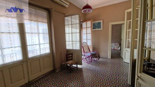 Piso en Venta en JOSEP ANSELM CLAVE en Barri Gòtic