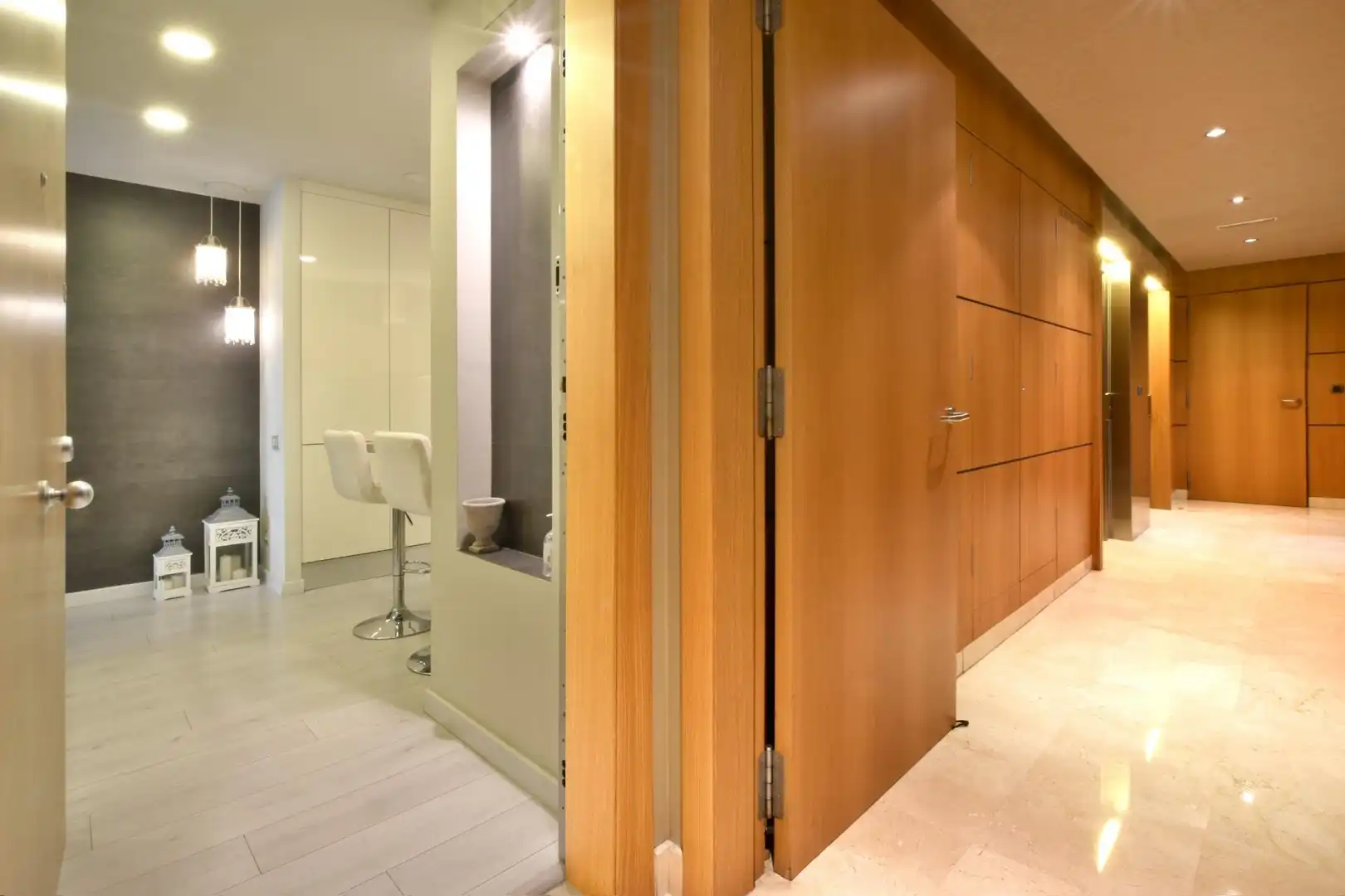 Piso en venta en Barcelona con Parquet, Terraza y Balcón