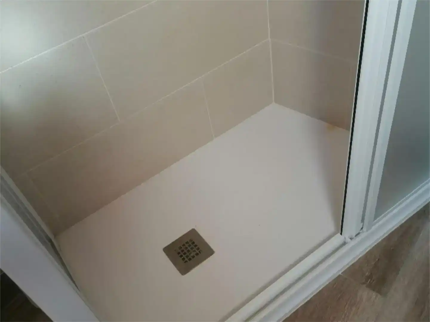 Badezimmer von Wohnungen zur Miete in Barreiros, Lugo
