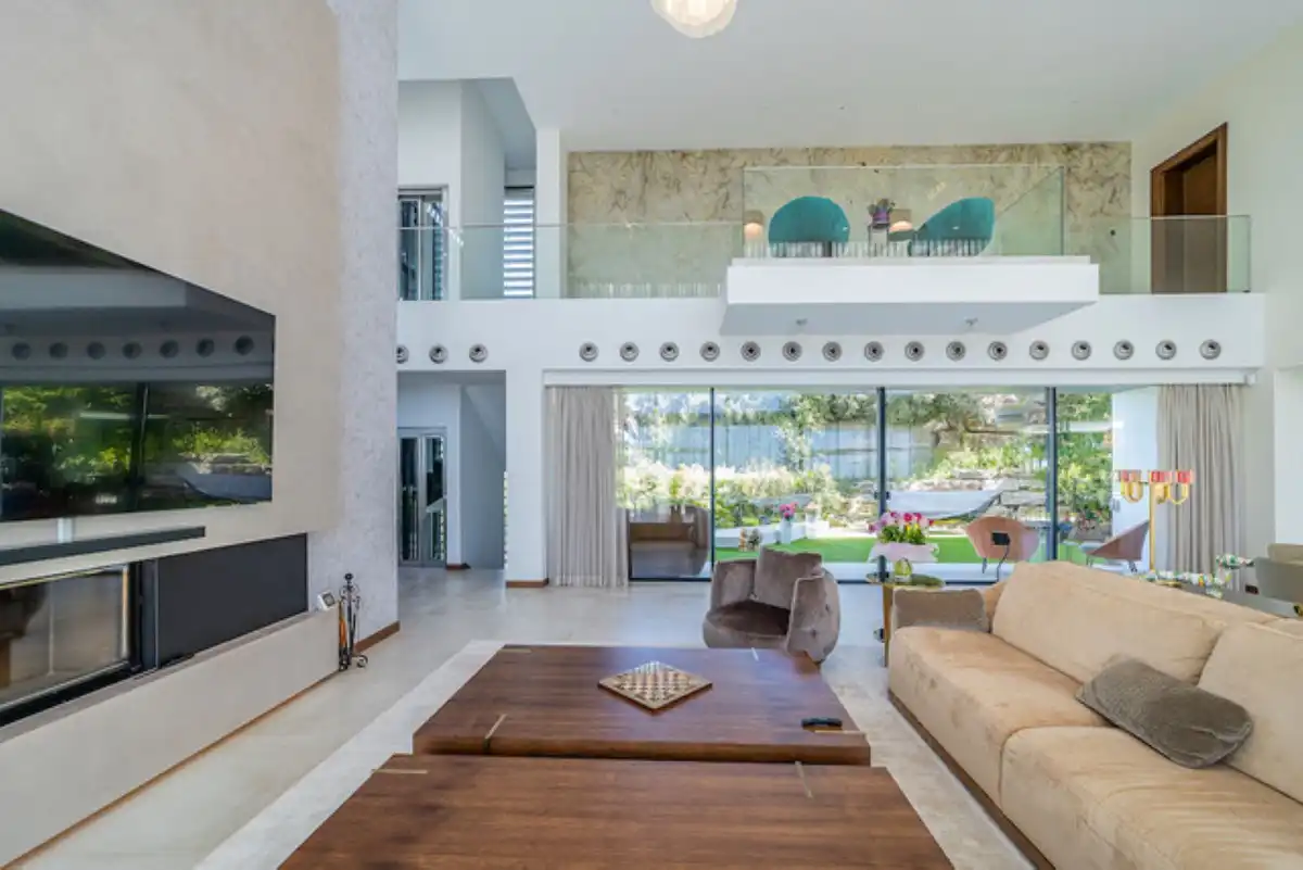 Chalet con terraza en venta en Calle Benahavis 29679, imagen 4