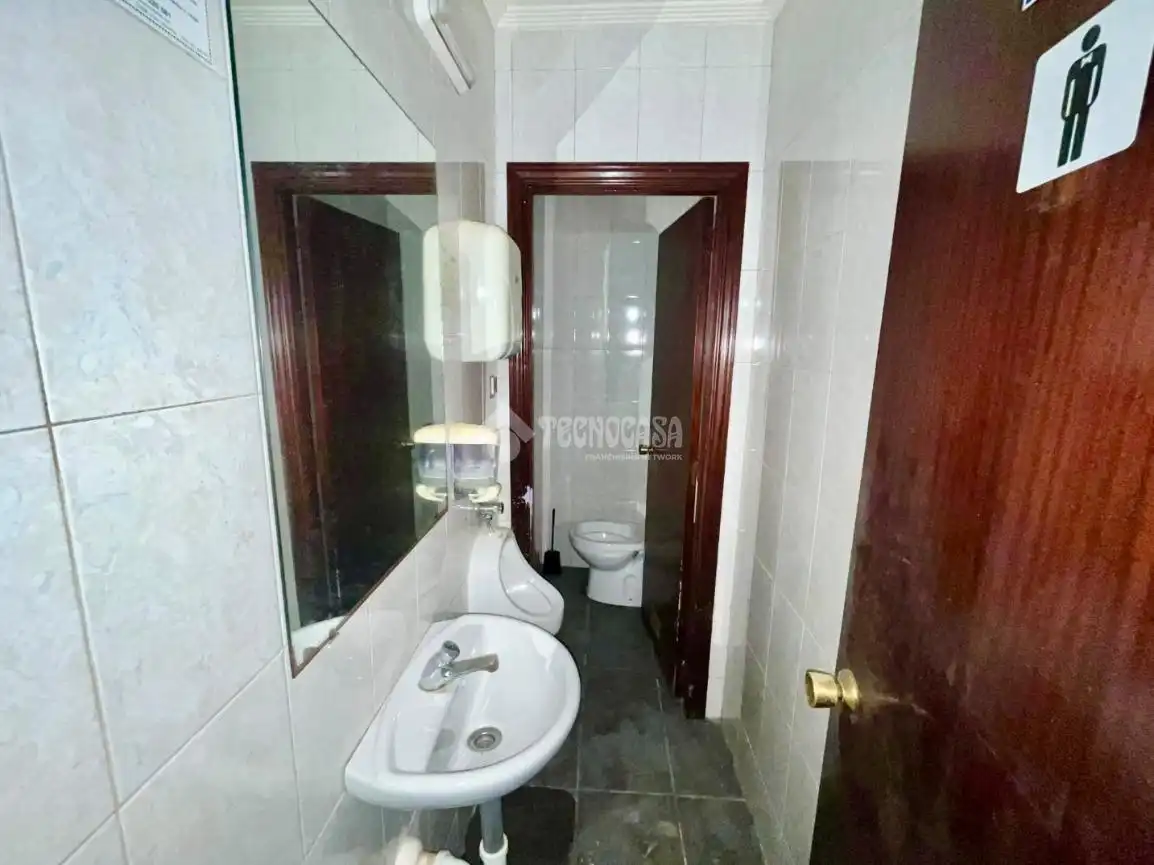 Local comercial en venda a Llano, imagen 9