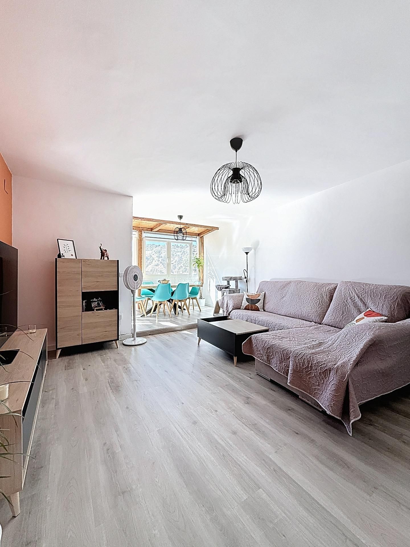 Living room of Single-family semi-detached for sale in Cenes de la Vega  with Air Conditioner, Private garden and Terrace